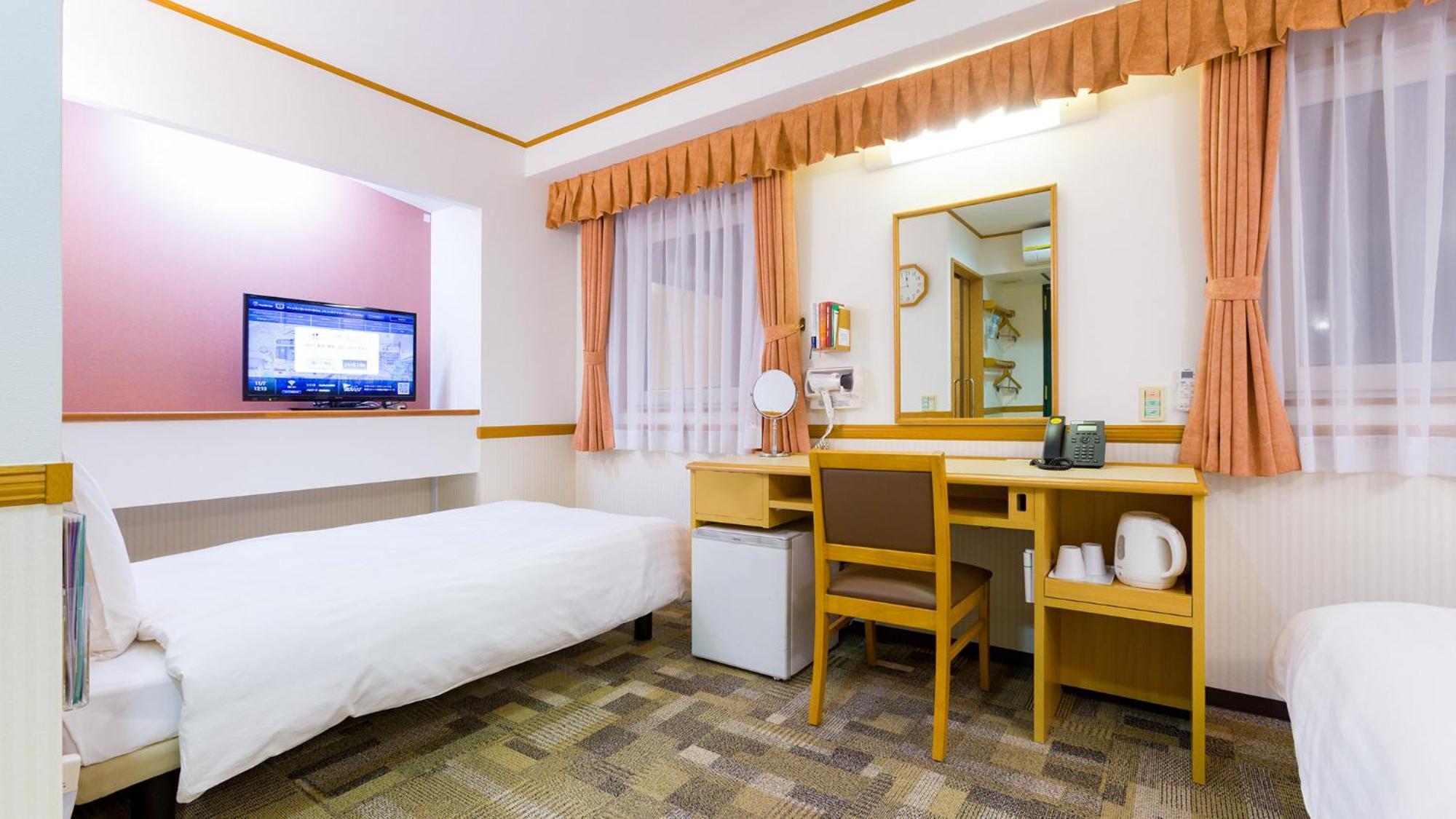 Toyoko Inn Hamamatsu Eki Kita Guchi Szoba fotó